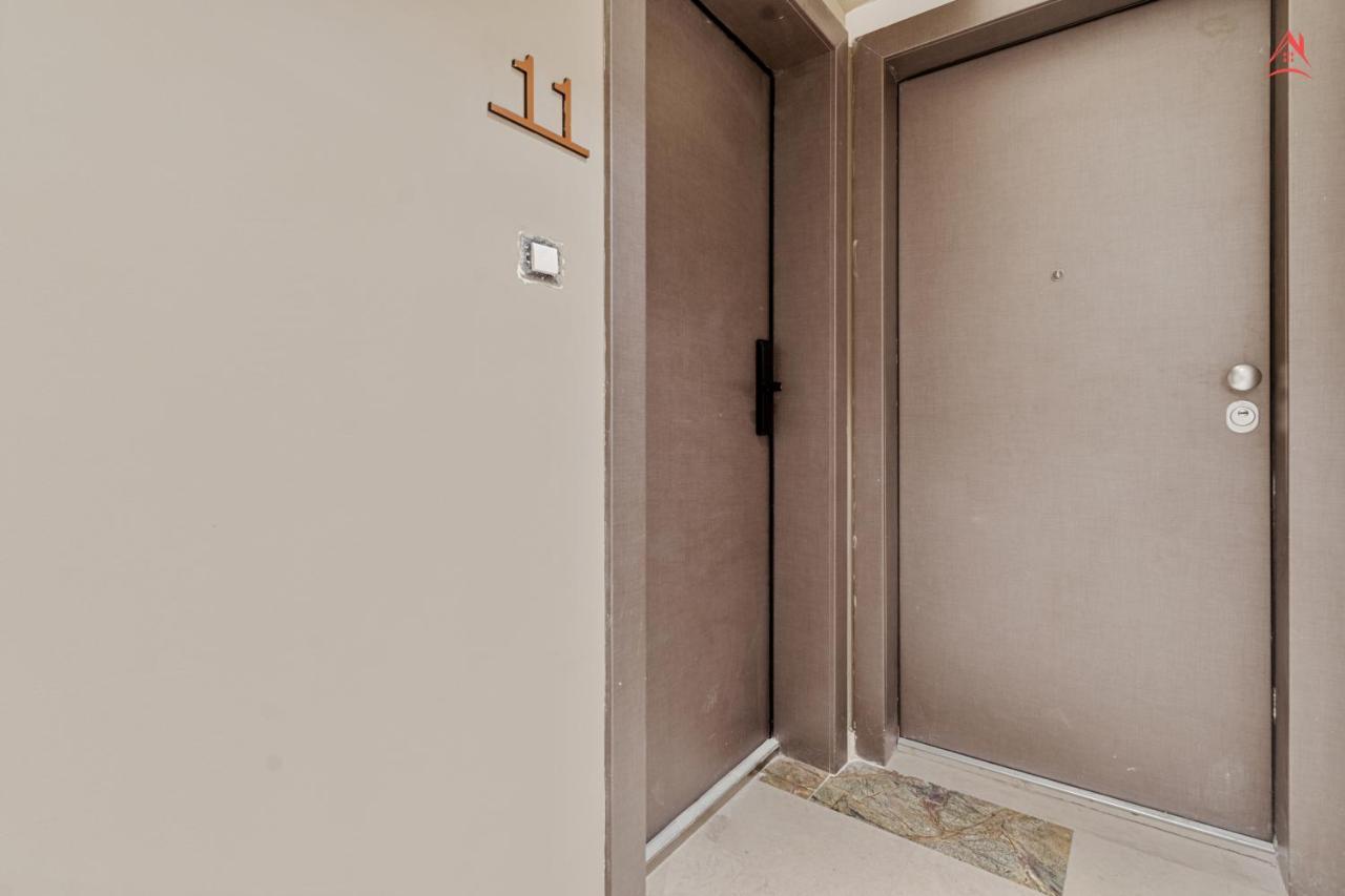 Apartament Opera Residence - Cismigiu, Eroilor, Free Private Parking Bucharest Exterior photo